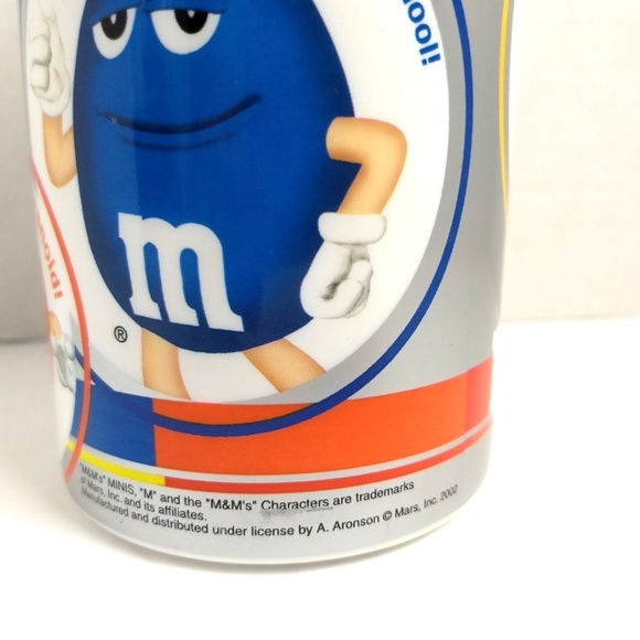 M&Ms Thermos Red 2002 11.5 oz Collectible - Picture 3 of 4